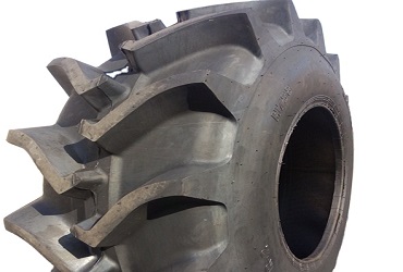 small factory big tractor tyres combine harvester tyres R2 24.5-32 tire for rice paddy field
